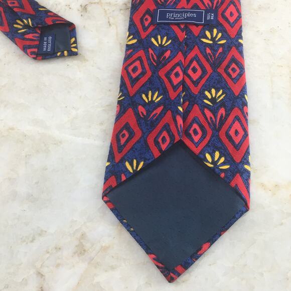 PRINCIPLES FOR MEN  BLUE RED YELLOW ALL SILK NECKTIE - Picture 8 of 12